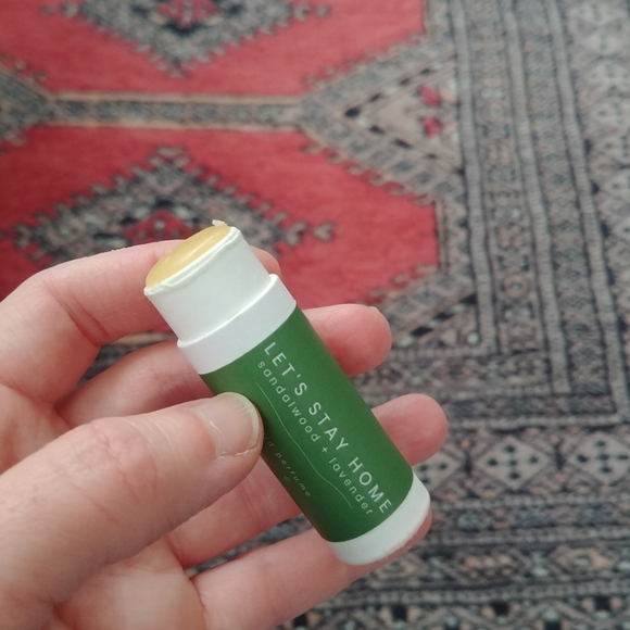 🗝FREE Solid Perfume - Picture 4 of 7